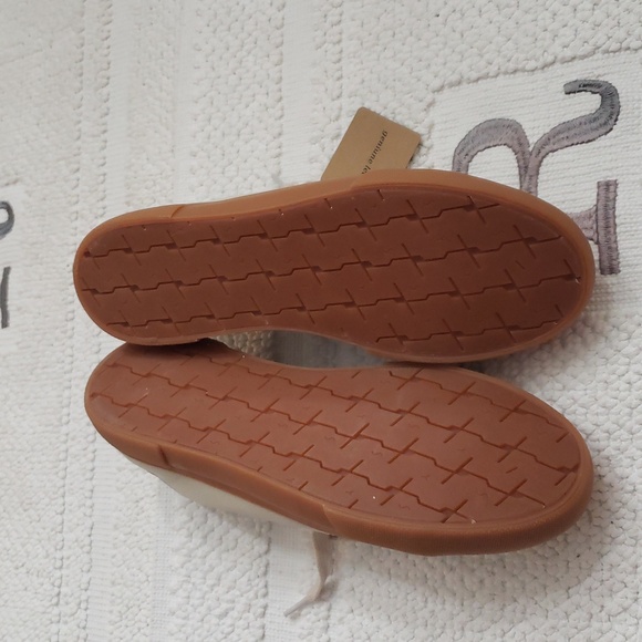 FRYE GIA SNEAKERS - Picture 7 of 11